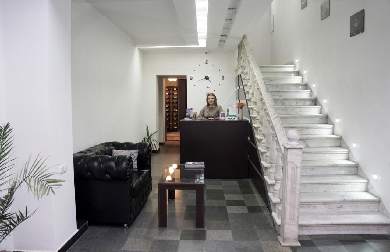 Nor Yerevan Hotel Ngoại thất bức ảnh
