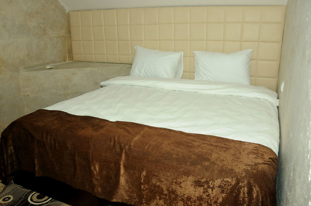 Nor Yerevan Hotel Ngoại thất bức ảnh